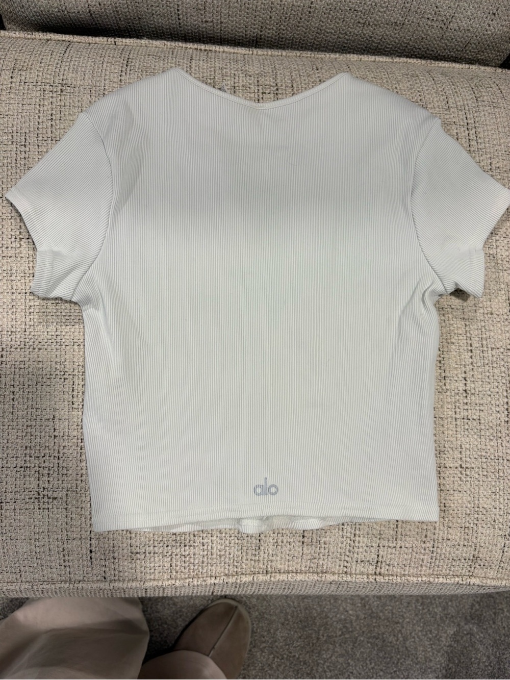 Alo Ribbed Shirt - Picture 3 of 3